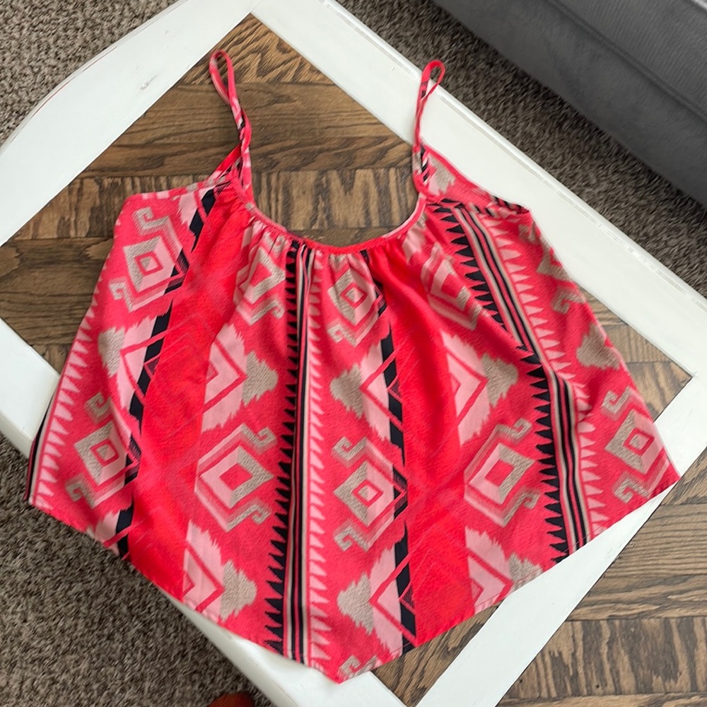 NWOT tribal print crop top